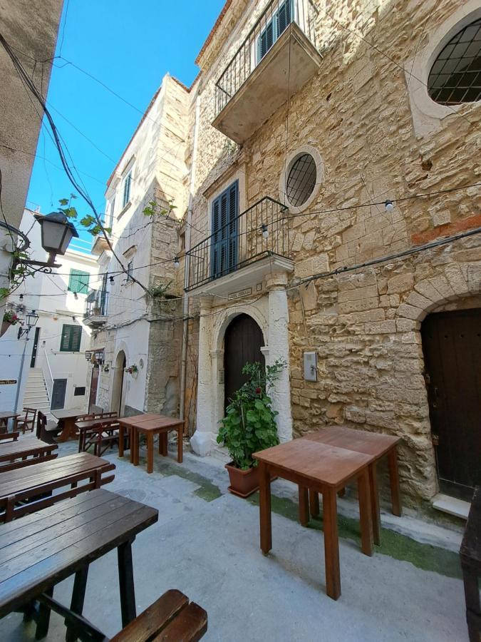 Le Case Del Capitano Aparthotel Vieste Luaran gambar